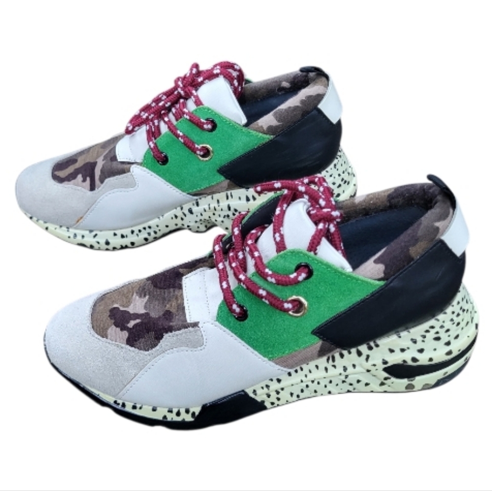 Steve Madden Women's Cliff Sneakers In Green Camo - Size 8.5